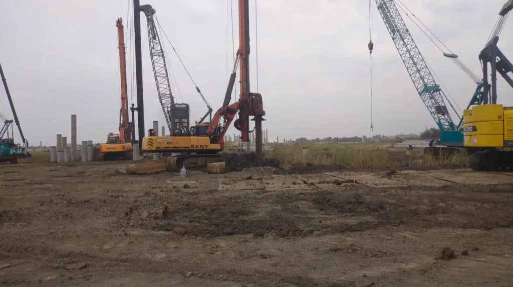 Perbaikan kepala tiang pecah