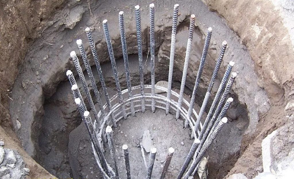 Mengenal Perbedaan Pancang dan Sumuran untuk Pondasi yang Tepat