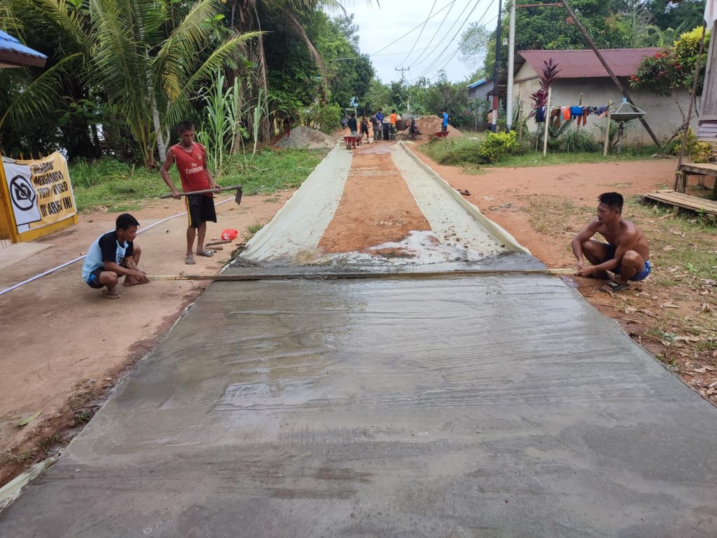 Proyek Jalan Desa Beton, Solusi Infrastruktur Kuat dan Tahan Lama untuk Kemajuan Desa